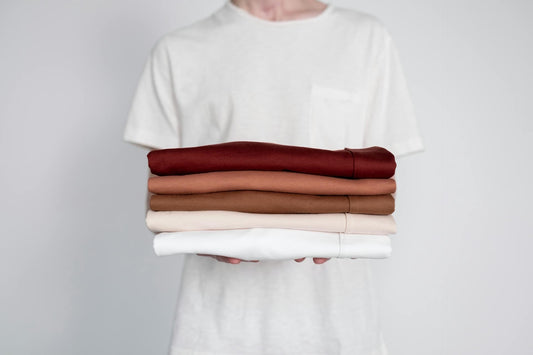 T-Shirts professionell herstellen lassen – und warum Baumwollqualität entscheidend ist